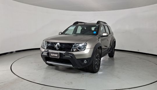 Renault • Duster