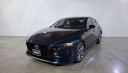 Mazda • Mazda 3