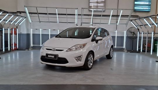 Ford • Fiesta Kinetic Design