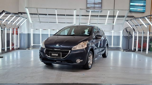Peugeot 208 1.5 ALLURE TOUCHSCREEN