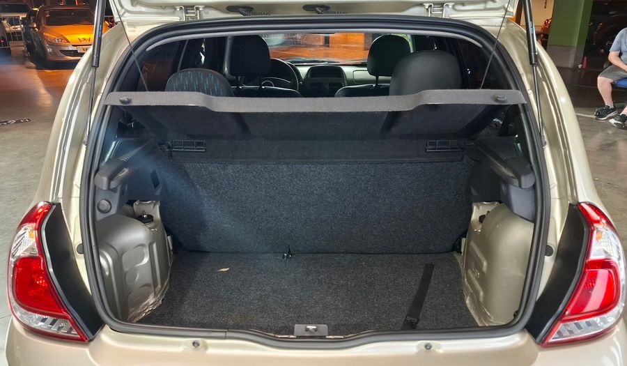 Renault Clio 1.1 DYNAMIQUE SAT Hatchback 2015