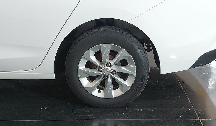 Chevrolet Onix Plus 1.0 TURBO LTZ Sedan 2021