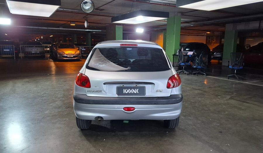 Peugeot 206 1.4 GENERATION Hatchback 2011