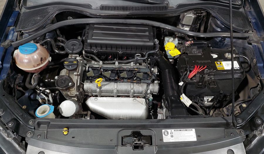 Volkswagen Polo 1.6 TIPTRONIC Hatchback 2015