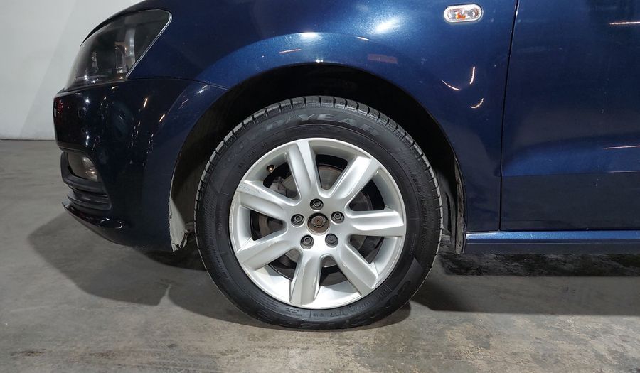 Volkswagen Polo 1.6 TIPTRONIC Hatchback 2015