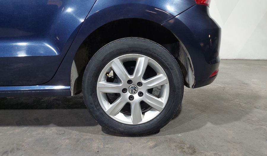 Volkswagen Polo 1.6 TIPTRONIC Hatchback 2015