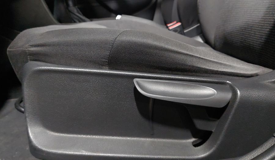 Volkswagen Polo 1.6 TIPTRONIC Hatchback 2015