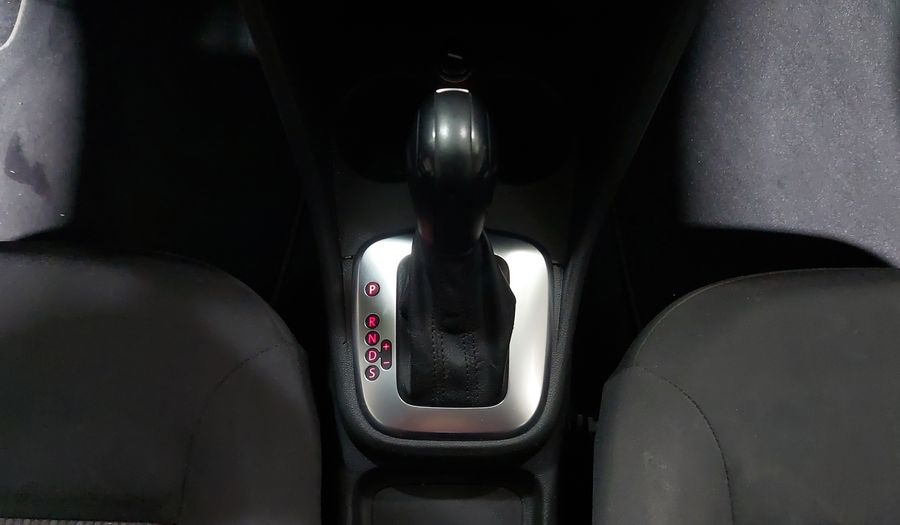 Volkswagen Polo 1.6 TIPTRONIC Hatchback 2015