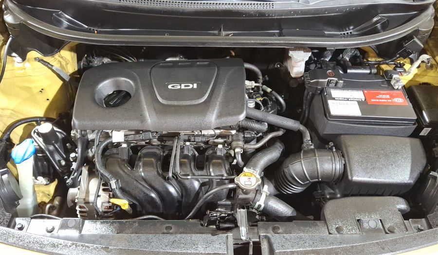 Kia Rio 1.6 LX MT Hatchback 2016