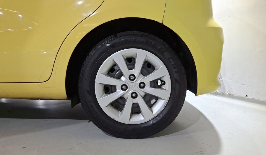 Kia Rio 1.6 LX MT Hatchback 2016