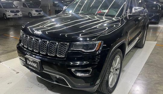 Jeep • Grand Cherokee