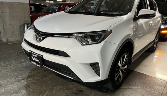 Toyota • RAV4