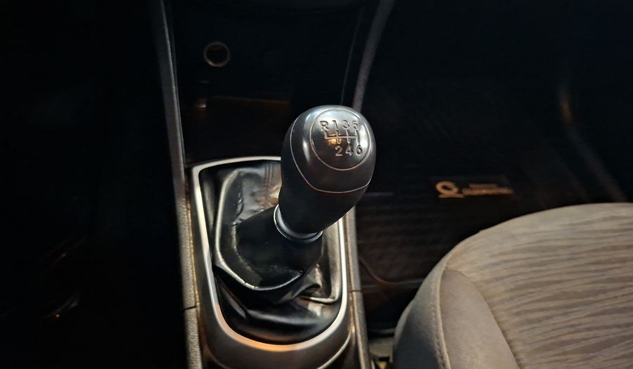 Hyundai Accent 1.4 RB GL AC 2AB ABS HB Hatchback 2016