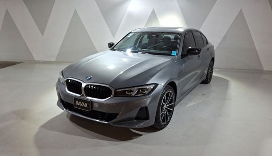Bmw • Serie 3