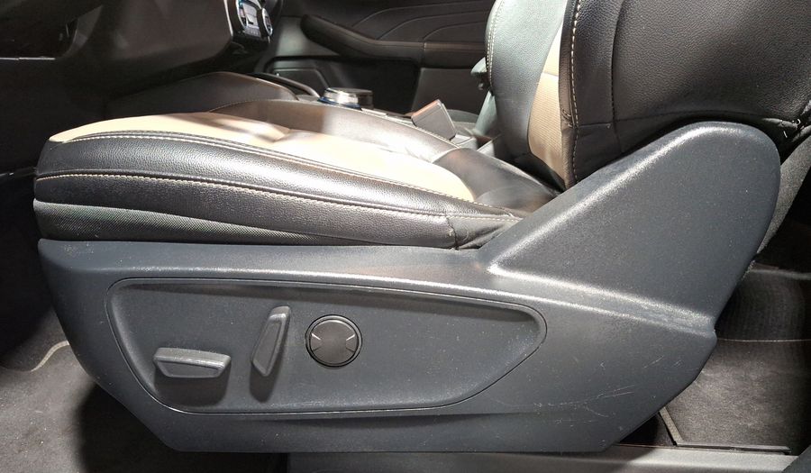 Ford Escape 2.5 HEV TITANIUM CVT Suv 2021