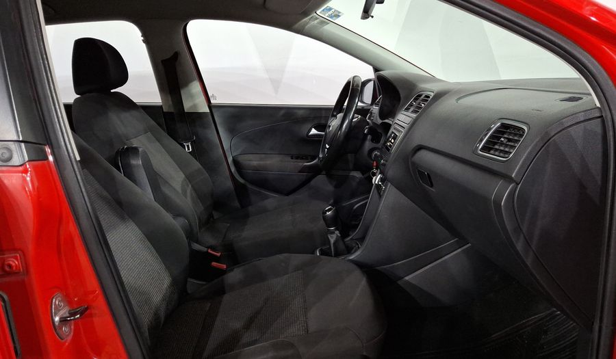 Volkswagen Polo 1.6 MT Hatchback 2017