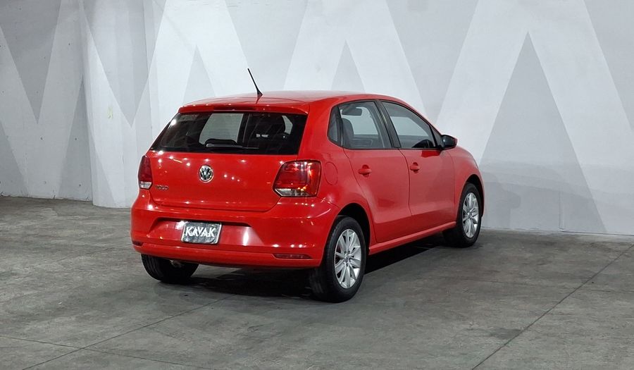 Volkswagen Polo 1.6 MT Hatchback 2017