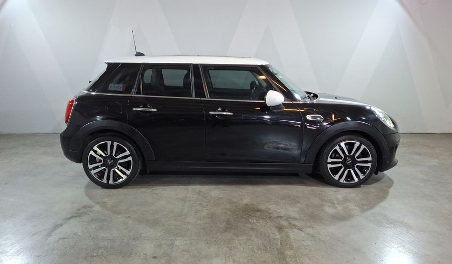 Mini Cooper 1.5 COOPER PEPPER DCT Hatchback 2019