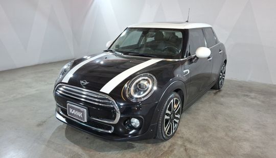 Mini • Cooper