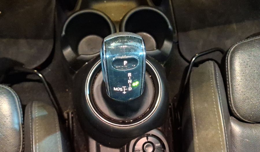 Mini Cooper 1.5 COOPER PEPPER DCT Hatchback 2019