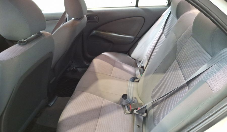 Samsung Sm3 1.6 PE (ENTRY) Sedan 2012