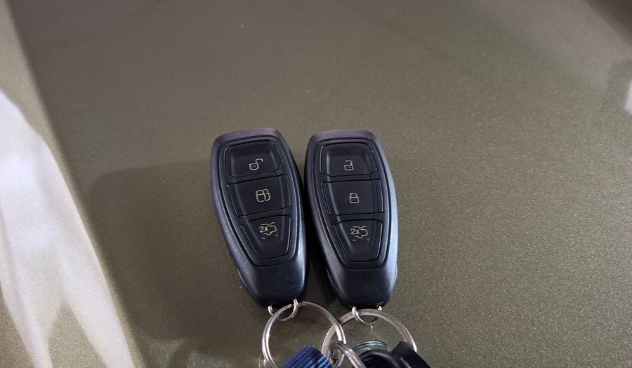 Ford Kuga 1.6 ECOBOOST SEL Suv 2015