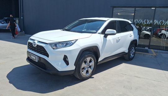 Toyota • RAV4
