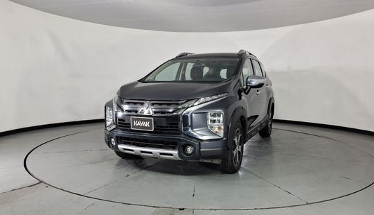 Mitsubishi • Xpander