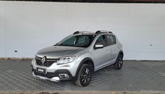 Renault • Sandero Stepway
