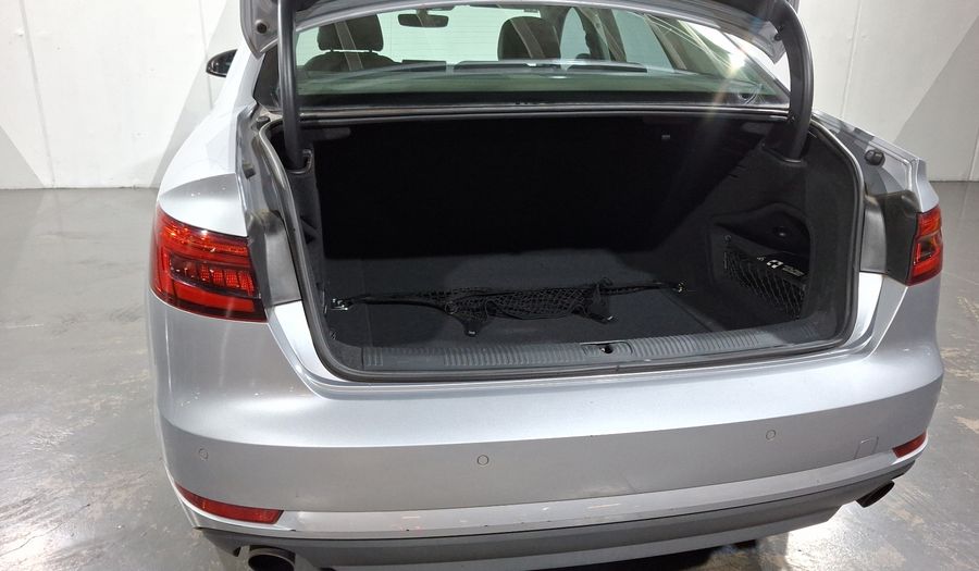 Audi A4 2.0 TFSI SELECT S-TRONIC QUATTRO Sedan 2017