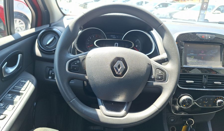Renault Clio 1.2 EXPRESSION Hatchback 2019