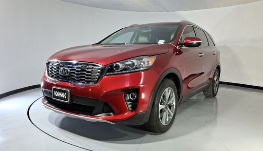 Kia • Sorento