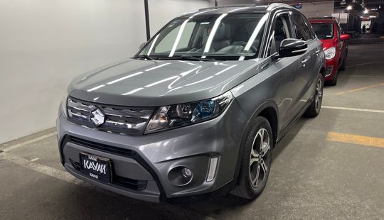 Suzuki • Vitara