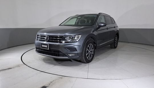 Volkswagen • Tiguan