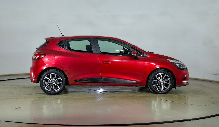 Renault Clio 1.2 EXPRESSION Hatchback 2018
