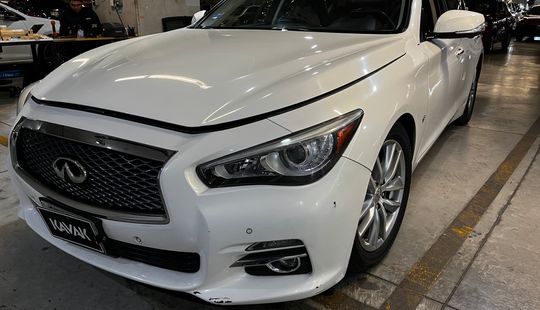 Infiniti • Q50