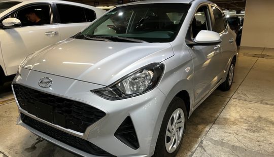 Hyundai • Grand i10