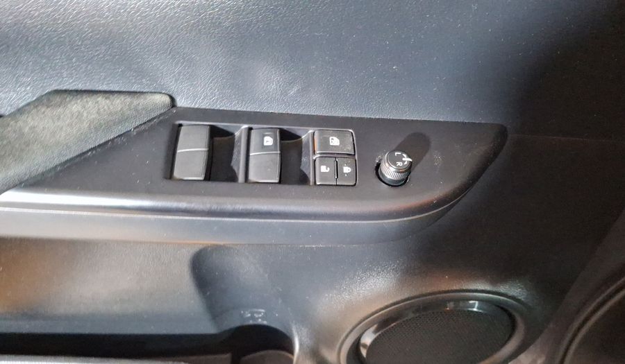 Toyota Hilux 2.7 SR DOBLE CABINA Pickup 2021