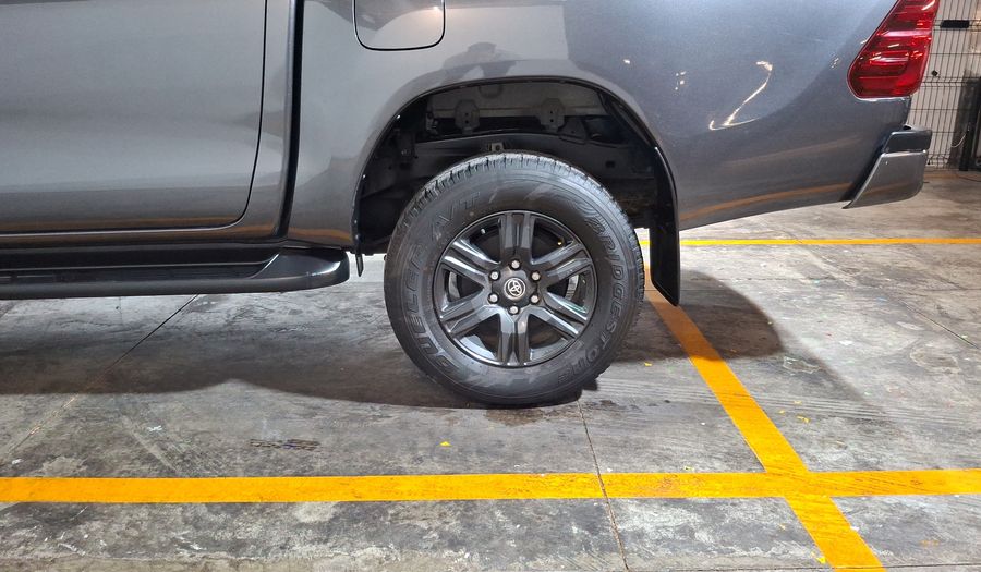 Toyota Hilux 2.7 SR DOBLE CABINA Pickup 2021