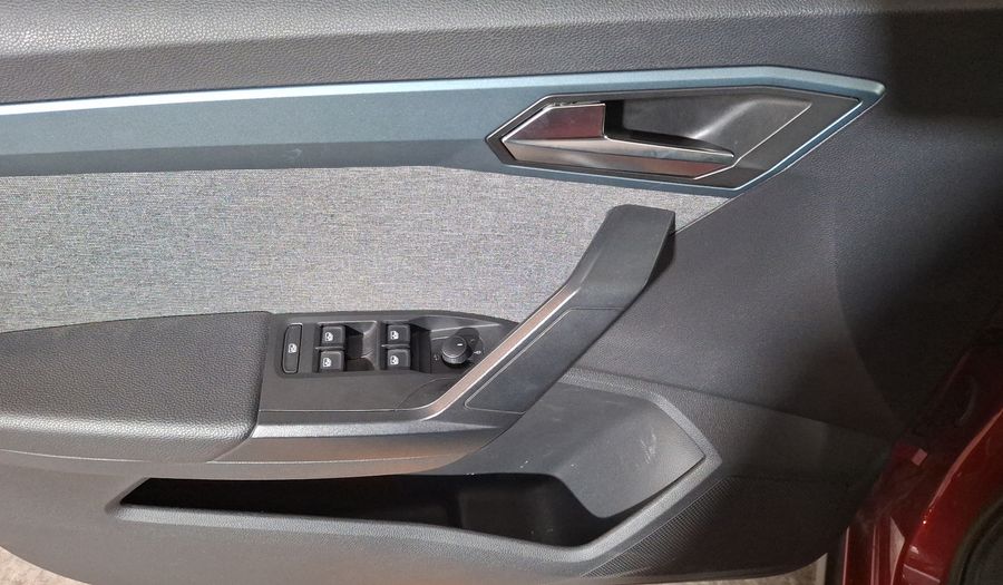 Seat Arona 1.6 XPERIENCE AUTO Suv 2023