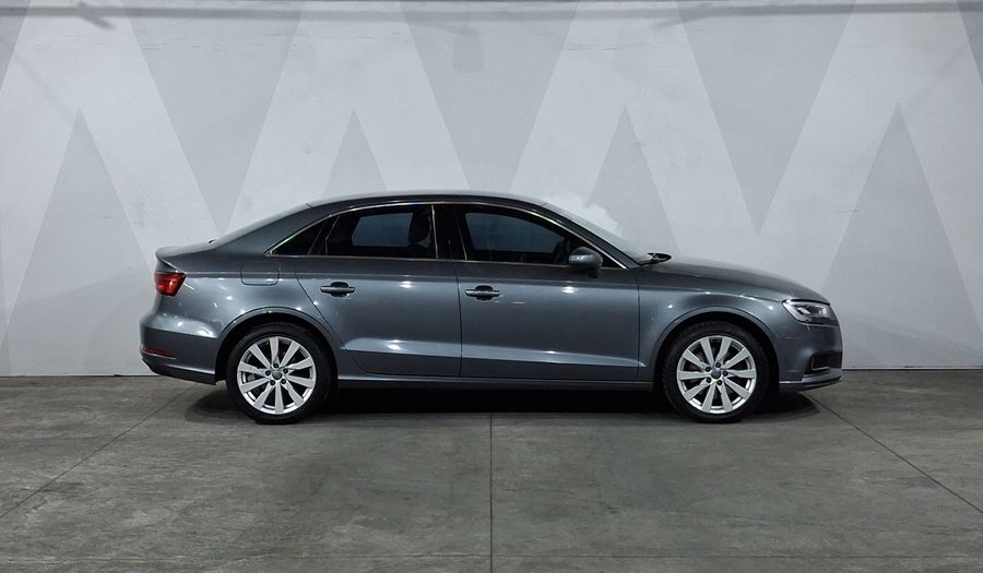 Audi A3 2.0 SELECT DCT Sedan 2018