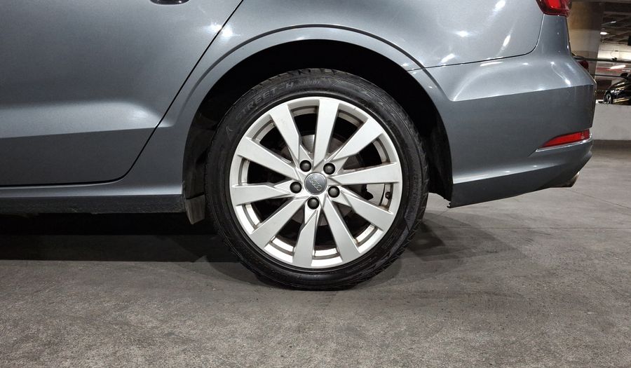 Audi A3 2.0 SELECT DCT Sedan 2018