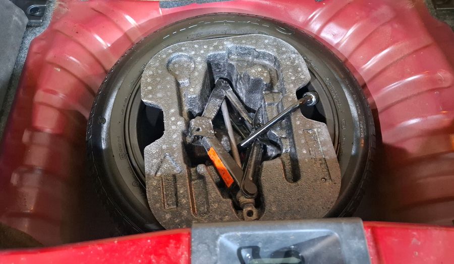 Nissan March 1.6 ADVANCE DUO AUTO Hatchback 2018