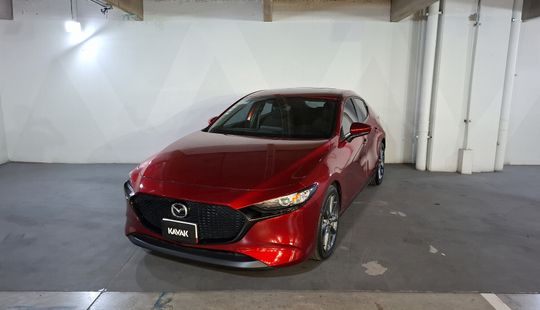 Mazda • Mazda 3
