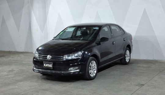 Volkswagen • Vento