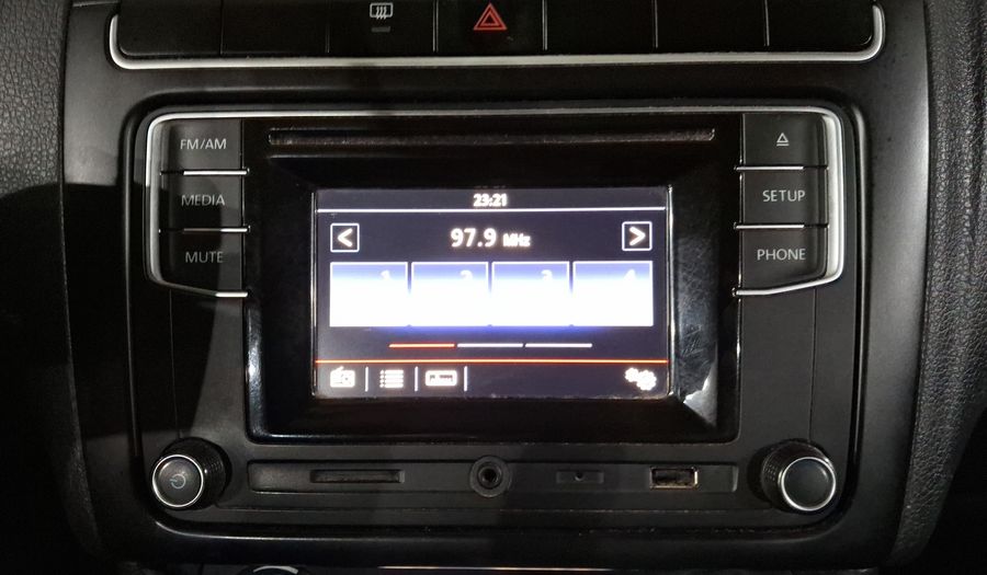 Volkswagen Vento 1.6 HIGHLINE TIPTRONIC Sedan 2017