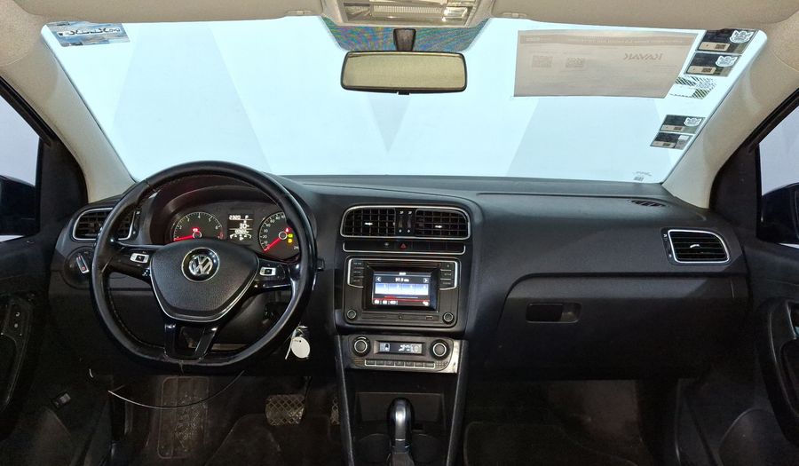 Volkswagen Vento 1.6 HIGHLINE TIPTRONIC Sedan 2017