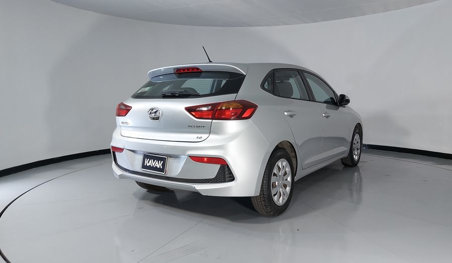 Hyundai Accent 1.6 GL Hatchback 2020