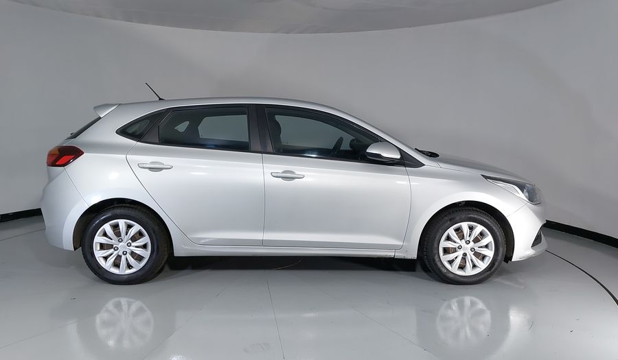 Hyundai Accent 1.6 GL Hatchback 2020