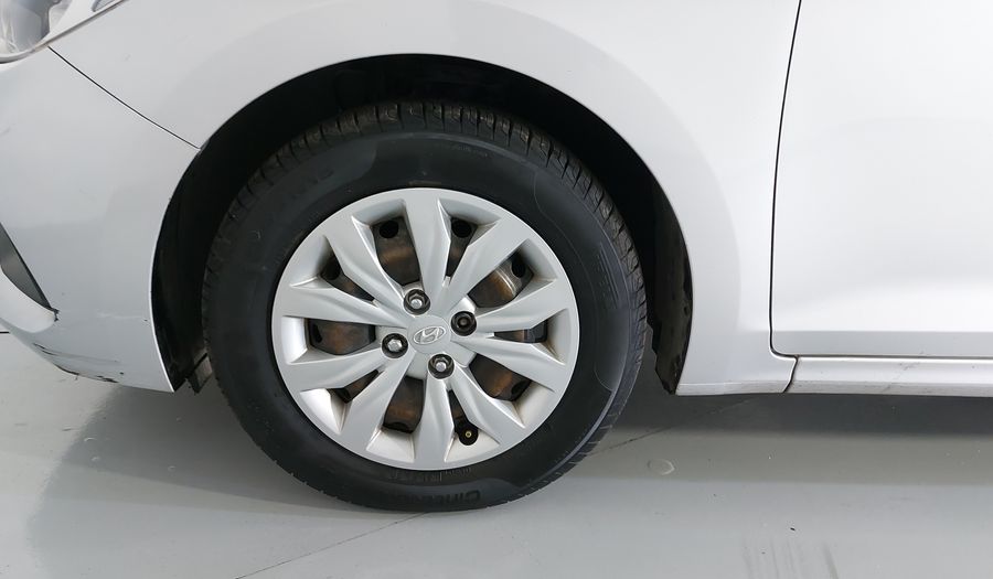 Hyundai Accent 1.6 GL Hatchback 2020